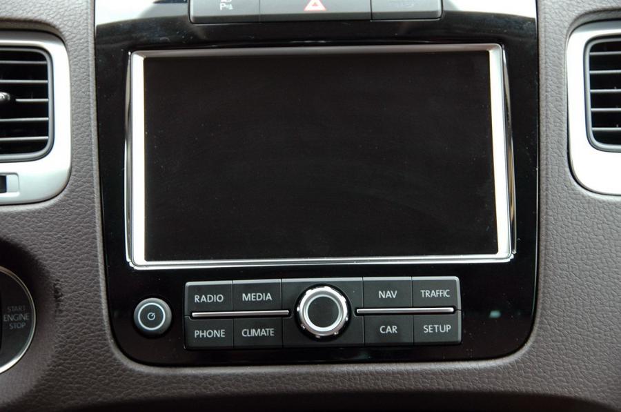  Volkswagen Touareg 2010 года  (фото 118 из 139)